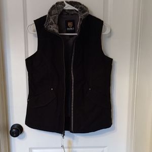 Noble equine vest